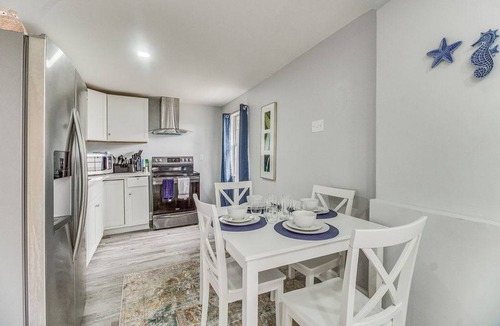 West Pensacola Villa | 326 m² Villa ∙ 2 bedrooms ∙ 10 guests