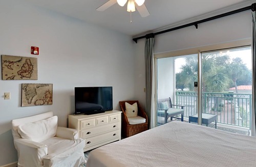 Rosemary Beach Condo | 33 m² Condo ∙ 2 guests