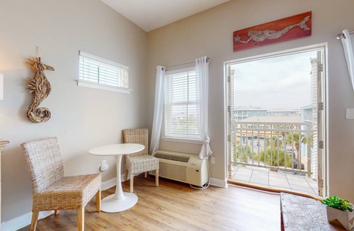 Gulf Place Hotel | 34 m² Hotel ∙ 2 guests
