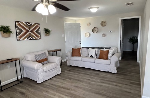 Houma House | 3506 Grand caillou rd