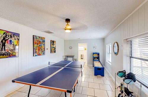 Bahama Beach House | 385 m² House ∙ 5 bedrooms ∙ 16 guests