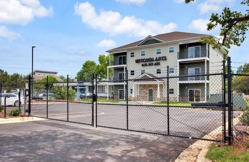 Huntsville Apartment | 3A Charming new 2-bedroom apartment 10 m from aquatic ct downtown& hospital