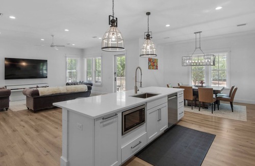 Santa Rosa Beach House | 3br/2.5ba, Sleeps 8, Private Beach Access!