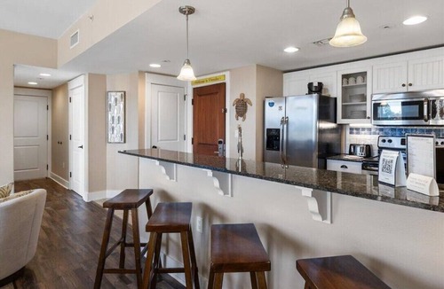 Baytowne Wharf Condo | 3BR/3BA In Sandestin's Baytowne Wharf- Great Balcony View!