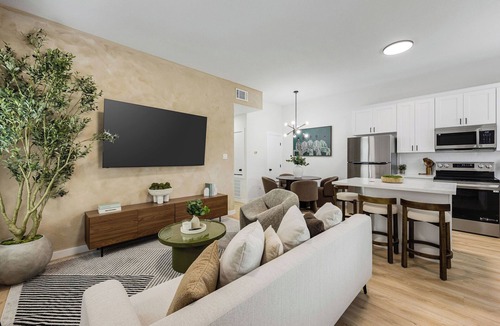 Northeast Houston House | 3BR Modern Home 15 Min to NRG, Downtown & Hobby