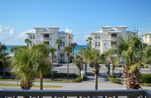 Gulf Place Apartment | 3rd-floor studio with Gulf view, balcony, pool, & tennis