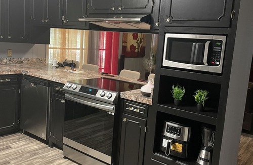 Yazoo City House | 4 bedroom 2 bathroom serene house