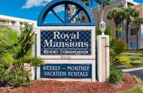 Tallahassee House | 4 bedroom, 2floor house