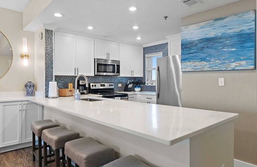 Fort Walton Beach - Destin Condo | 4 Bedroom/3 Bath With Amazing Views, You can Have It All! Modern Condo designed for comfort and Sty