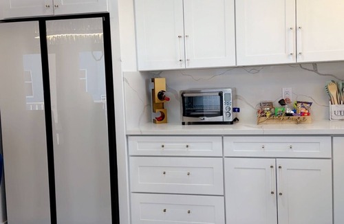 White Sands Cottages House | 4 Beds/4Baths ROOFTOP! Gorgeous MODERN 360 degree views STEPS TO THE BEACH!