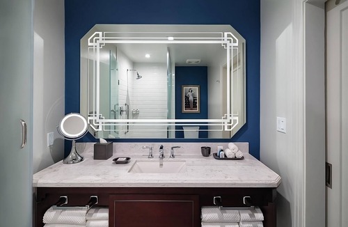 Arts/Warehouse District Hotel | 4 Lovely Units, Best Place to Stay, Near New Orleans Jazz Museum, Onsite Parking