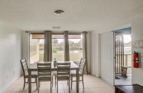 Port Charlotte House | 4 Mi to Beach Park! Canal-Front Port Charlotte Gem