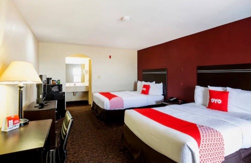 Port Allen Hotel | 4 Relaxing Rooms Conveniently Near LSU | Relax Close to Dining
