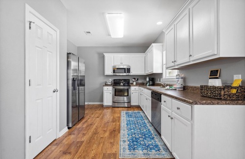 Fort Morgan Cottage | 4013 ROOKERY III 3 BED 2 BATH SLEEPS 10 2 POOLS CLOSE TO THE BEACH