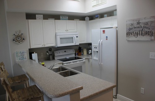 Miramar Beach Condo | 406 Celadon 1 Bedroom with KING BED and 2 Baths + bunks & FREE BEACH SERVICE!