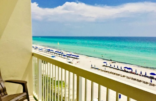 Miramar Beach Condo | 406 Celadon 1 Bedroom with KING BED and 2 Baths + bunks & FREE BEACH SERVICE!