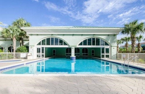 Miramar Beach Condo | 406 Celadon 1 Bedroom with KING BED and 2 Baths + bunks & FREE BEACH SERVICE!