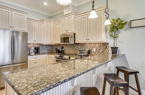 Silver Sands Beach House | 4118 Utes Street - Lazy Beach - 4 Bedroom / 4 Bathroom (Sleeps 13)