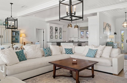 Treasure Beach Village House | 4th of July week now available as a Friday or Saturday check in!