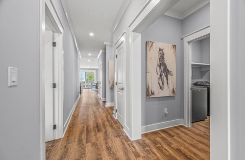 Navarre House | 5 bedroom home on sound side