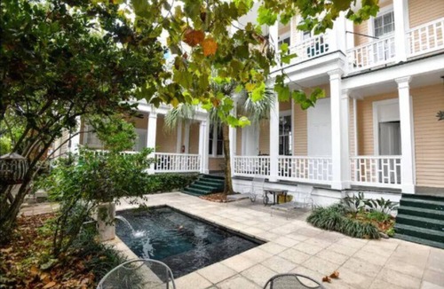 Seventh Ward House | "5-Bedroom Home with Pool & Relaxing Vibes"