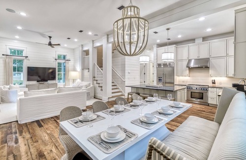 Forest District House | 5 BR Watercolor Oasis in Forest District. Beach Club Access, Golf Carts, Pools, Bikes, and More.