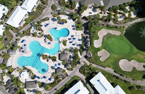 Saddlebrook House | 5 room TampaGolfVillas by AmericanVacationLiving