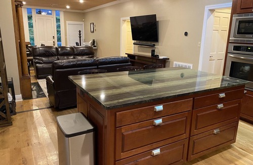 Natchez House | 5-Star Spacious & Private Downtown Natchez Home!