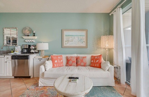 Gulf Place Condo | 500 Ft from Beach! 3 Pools (1 Seasonally Heated)! Ground Floor Condo! ~ Cabana 1