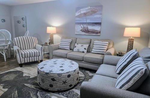 Ono Island House | 5313 Viking