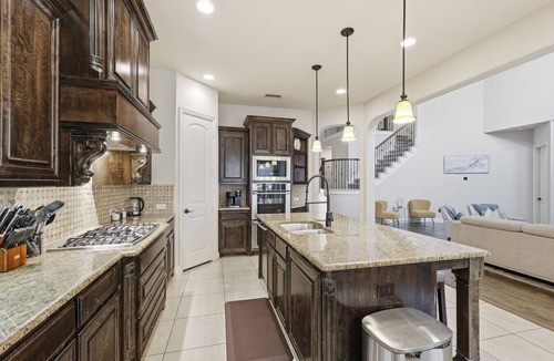 Frisco Cottage | 5B Luxe Frisco Retreat With Private Cinema & Yard