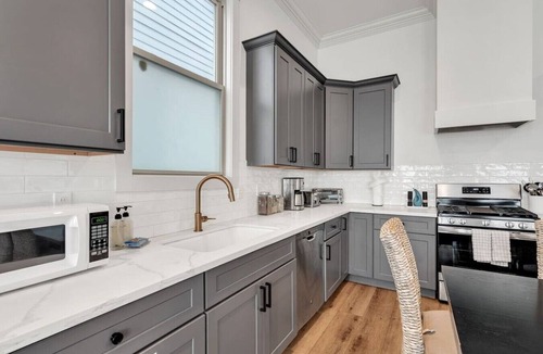 Bywater House | 5BR Bywater Home Near Frenchmen St w/Private Pool
