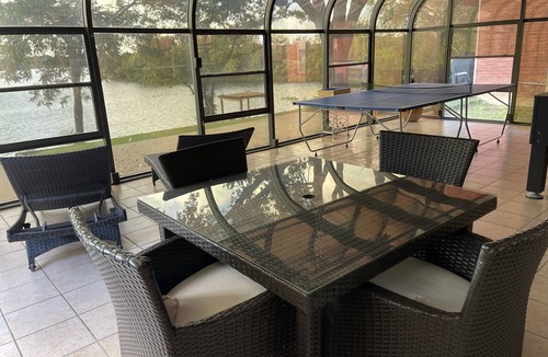 Irving House | 5BR Near AT&T Stadium Lakefront Sleeps 10 Best Lake Views at Irving Lake