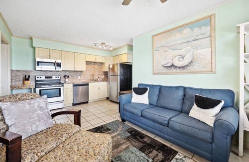 Silver Sands Beach Condo | 60 m² Condo ∙ 1 bedroom ∙ 3 guests