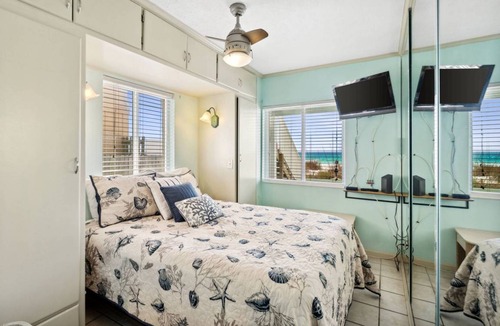 Silver Sands Beach Condo | 60 m² Condo ∙ 1 bedroom ∙ 3 guests