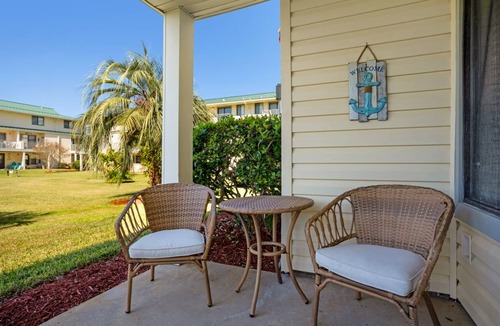 Miramar Beach Condo | 60 m² Condo ∙ 1 bedroom ∙ 4 guests
