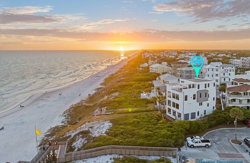 Seawalk Circle House | 614 m² House ∙ 6 bedrooms ∙ 22 guests