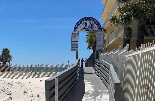 Gulf Lagoon Beach Condo | 65 m² Condo ∙ 1 bedroom ∙ 4 guests