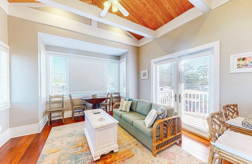 Carrabelle Cottage | 68 m² Cabin ∙ 1 bedroom ∙ 4 guests