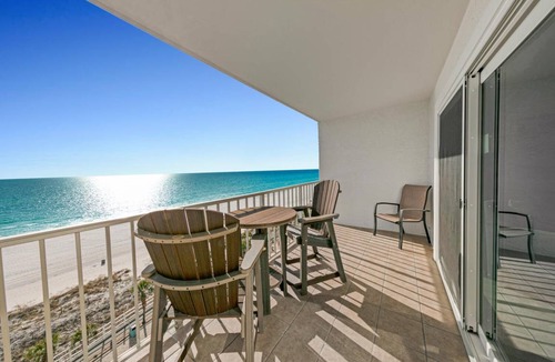 Panama City Beach Condo | 69 m² Condo ∙ 1 bedroom ∙ 5 guests