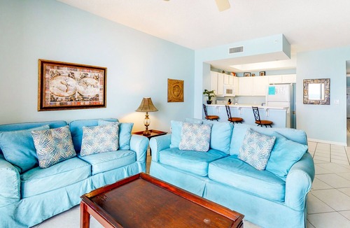 Navarre Beach Condo | 6th-floor Gulf-front condo with views - close to entertainment