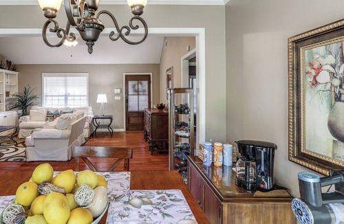 Oxford Cottage | 7 Mi to Ole Miss & The Square! Family Home w/Yard