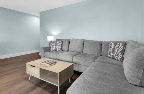 Seagrove Beach Apartment | 74 m² Apartment ∙ 2 bedrooms ∙ 4 guests