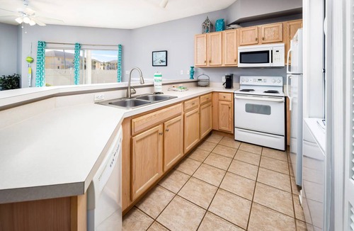 Holiday Isle Condo | 74 m² Condo ∙ 1 bedroom ∙ 6 guests