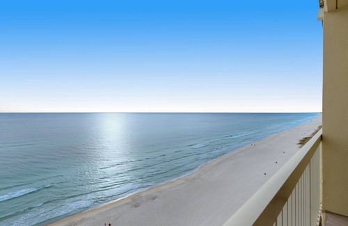 Miramar Beach Condo | 79 m² Condo ∙ 1 bedroom ∙ 4 guests