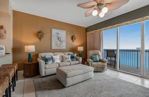 Miramar Beach Condo | 79 m² Condo ∙ 1 bedroom ∙ 4 guests