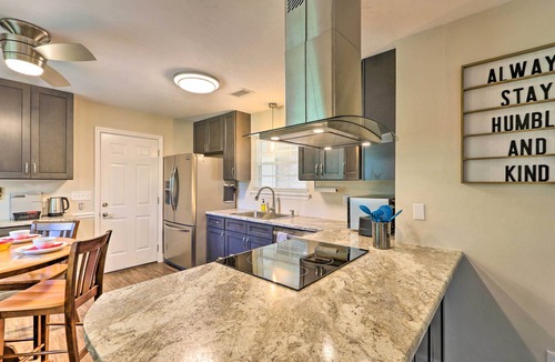 Tallahassee Cottage | ~ 8 Mi to Fsu: Bright Tallahassee Retreat!