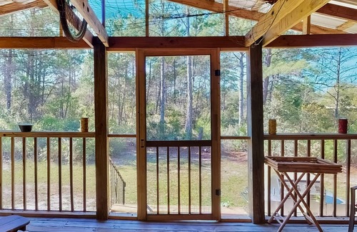 Carrabelle Cottage | 80 m² Cabin ∙ 2 bedrooms ∙ 6 guests