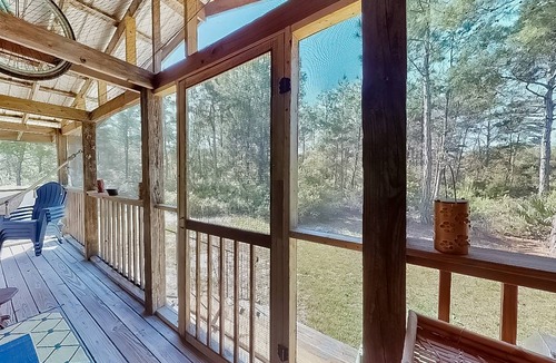 Carrabelle Cottage | 80 m² Cabin ∙ 2 bedrooms ∙ 6 guests