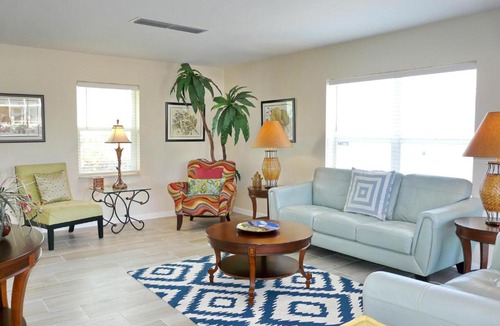 Marco Island House | 819 Chestnut Court